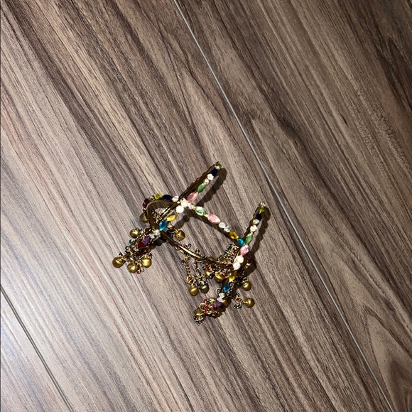 Elegant Gold Multicolor Bangles - Picture 4 of 14